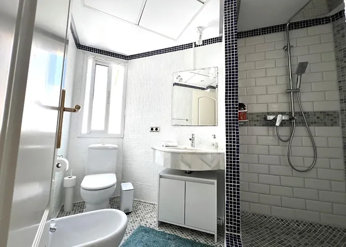 Nyaraló Stylish Townhouse In Beachfront Complex *