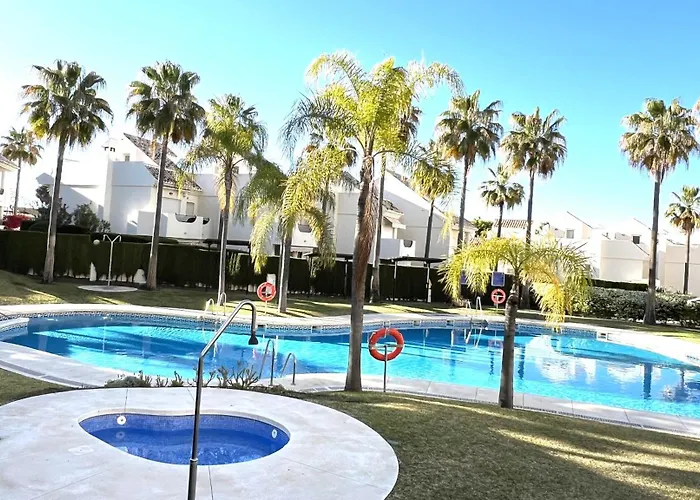 Tatil Evi Stylish Townhouse In Beachfront Complex Marbella