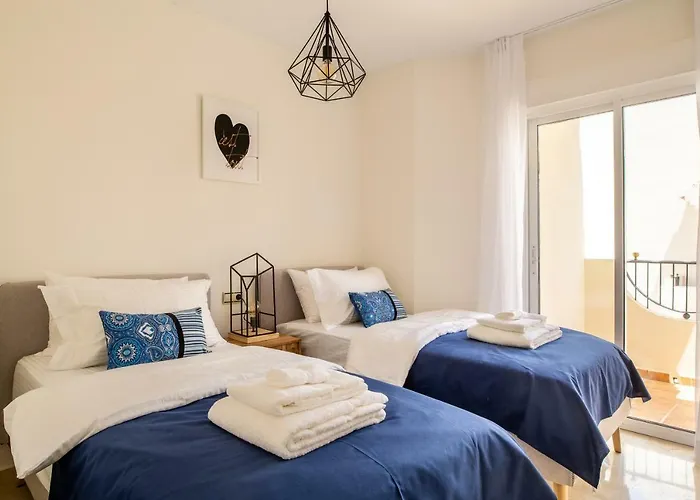Stylish Townhouse In Beachfront Complex Holiday home